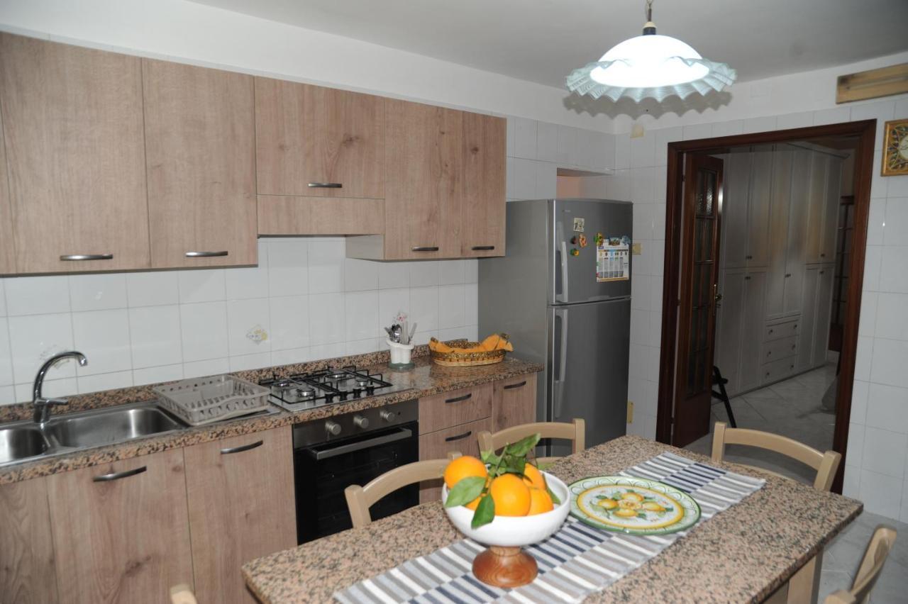 Casa Vacanze Il Nespolo Catánia Buitenkant foto